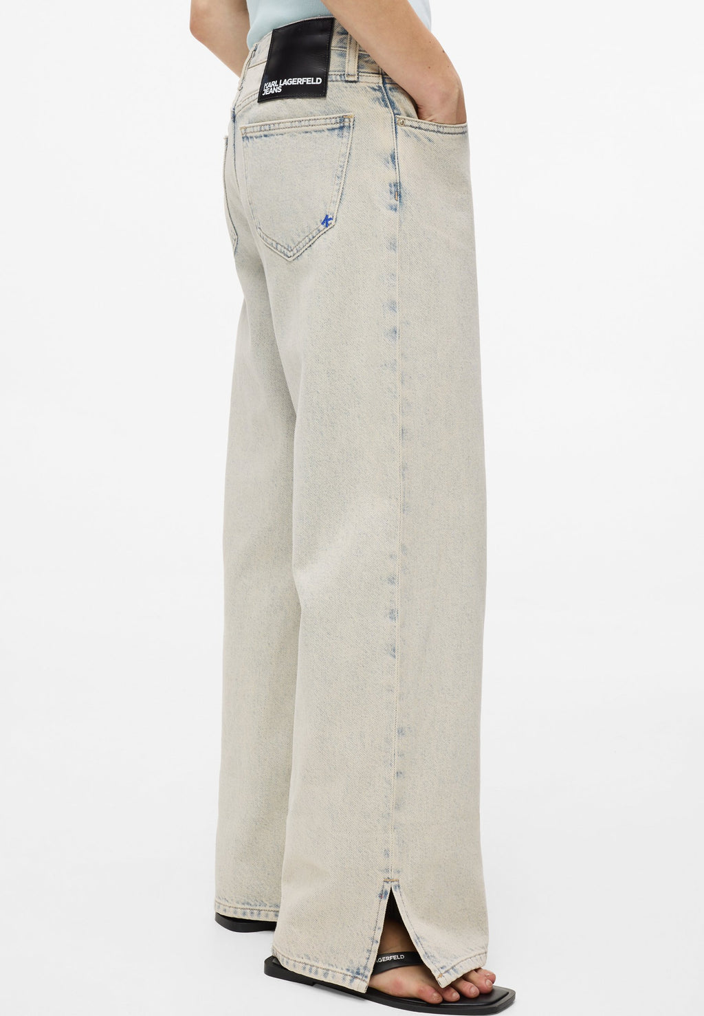 RELAXED SLIT Media 5