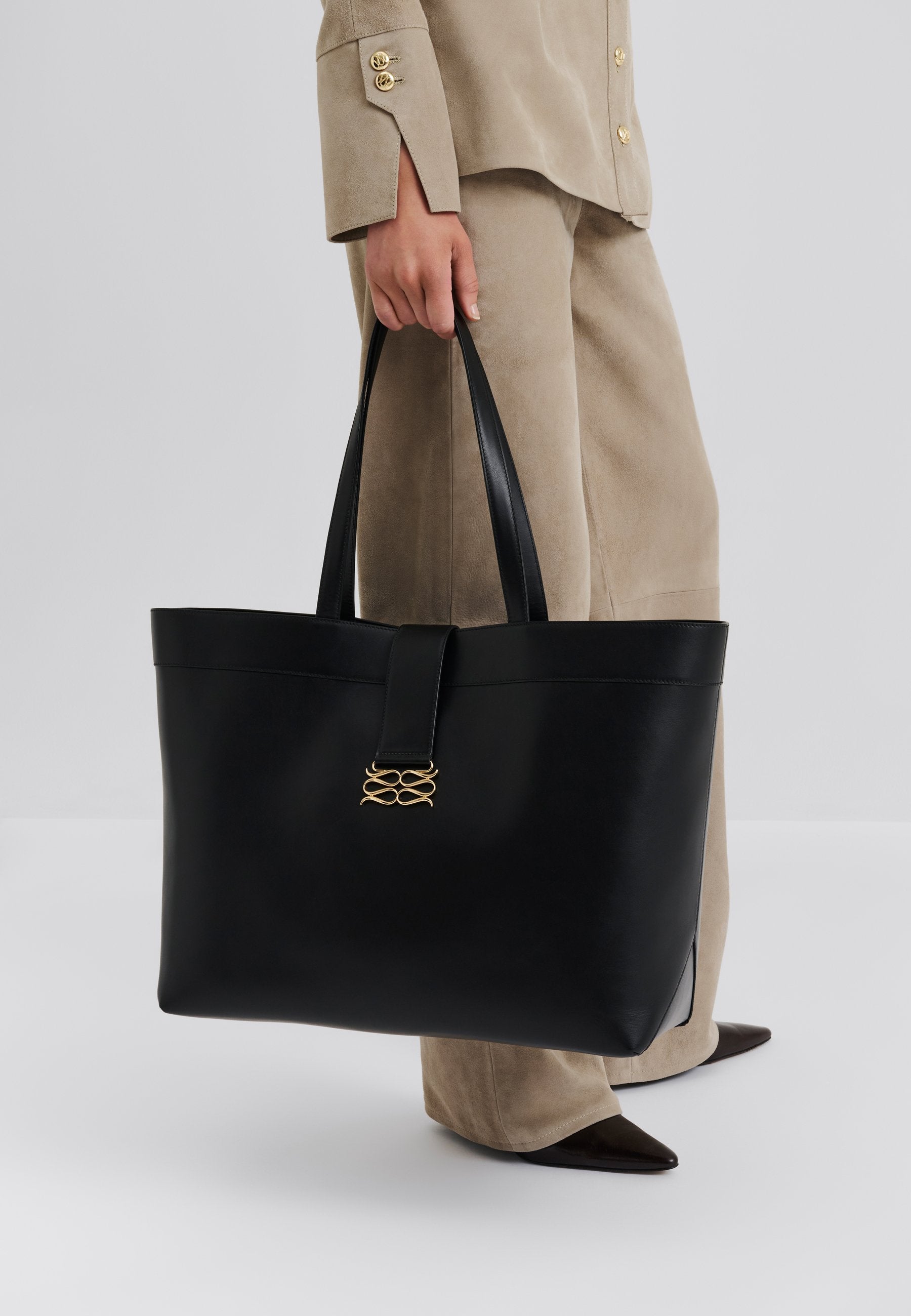 Malina MONOGRAM GRAND TOTE