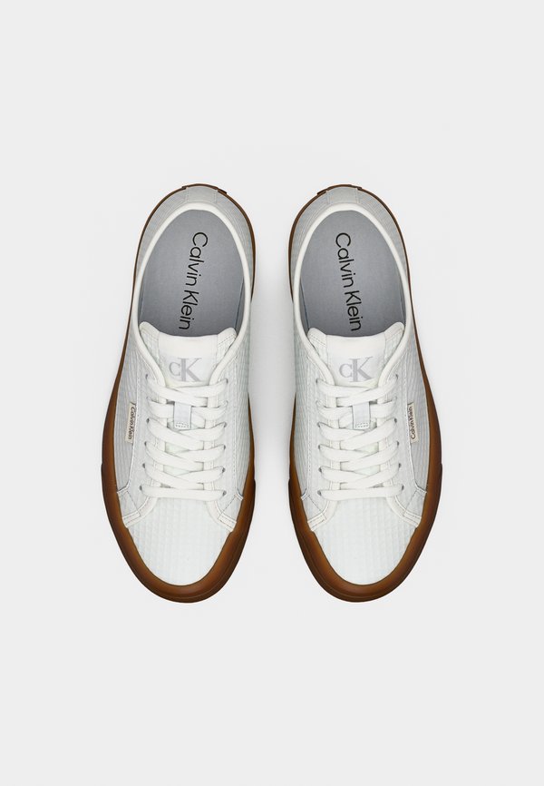 Calvin Klein LACE UP
