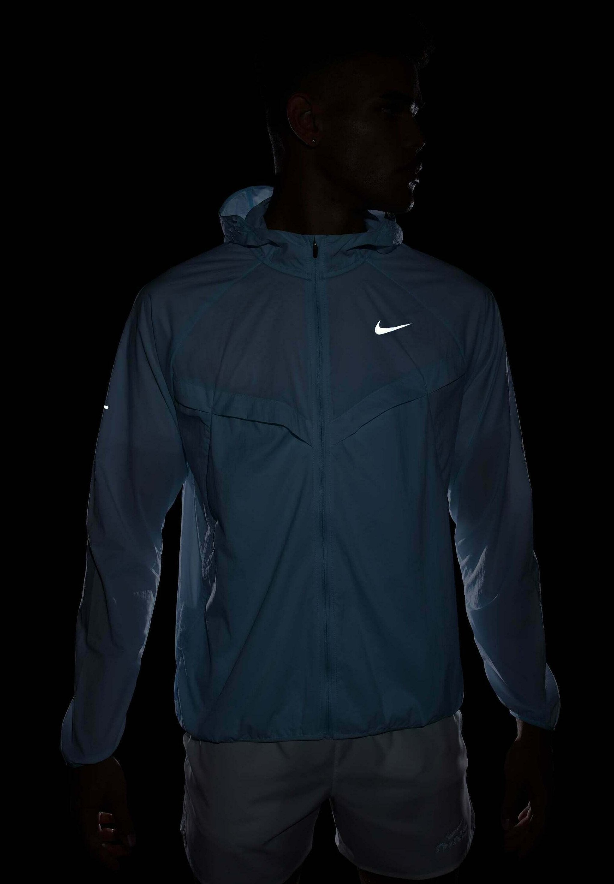 Nike Performance