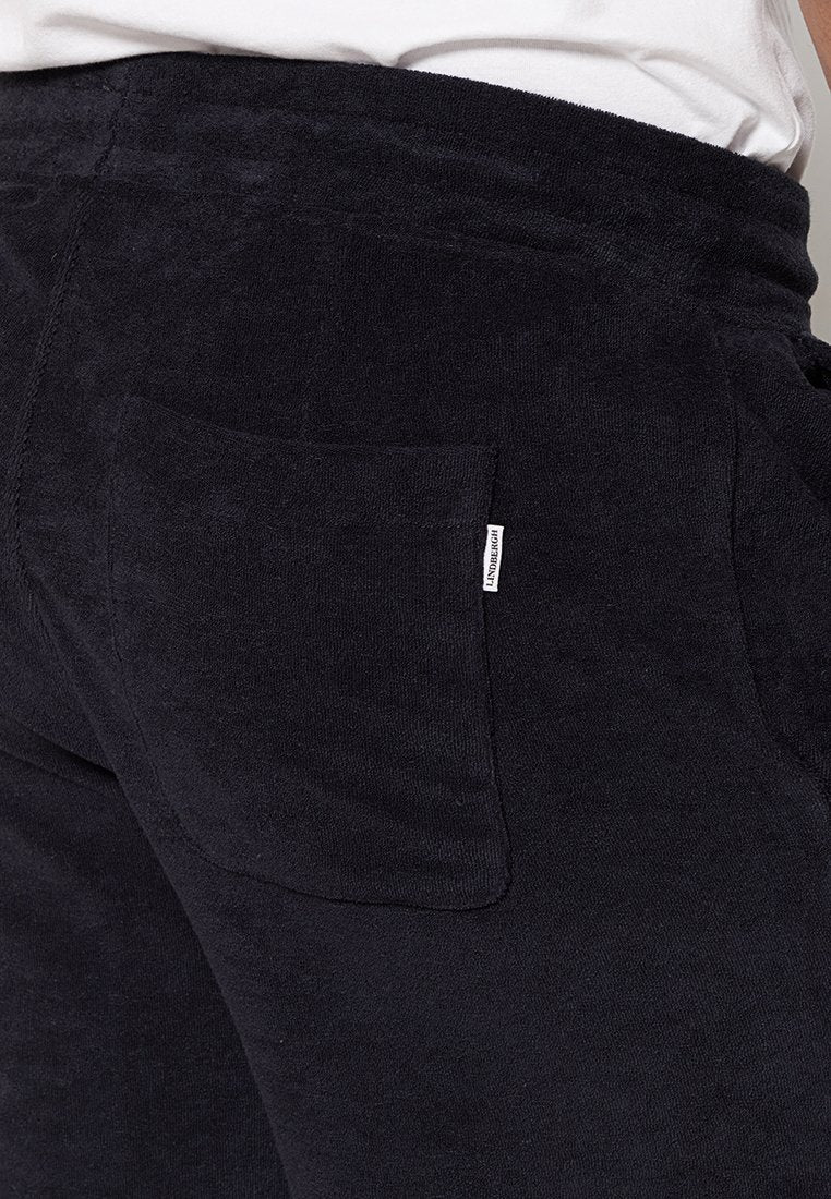Lindbergh Shorts Media 5