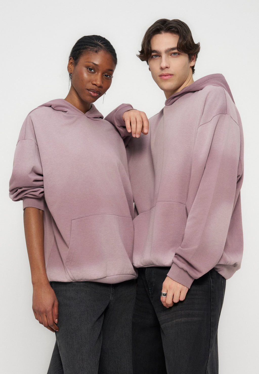 YOURTURN OVERSIZED FIT HOODIE