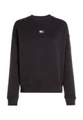 Schwarzes Sweatshirt mit geripptem Rundhalsausschnitt und langen Ärmeln. Verfügt über ein kleines Logo-Patch in Rot, Weiß und Blau auf der Brust.