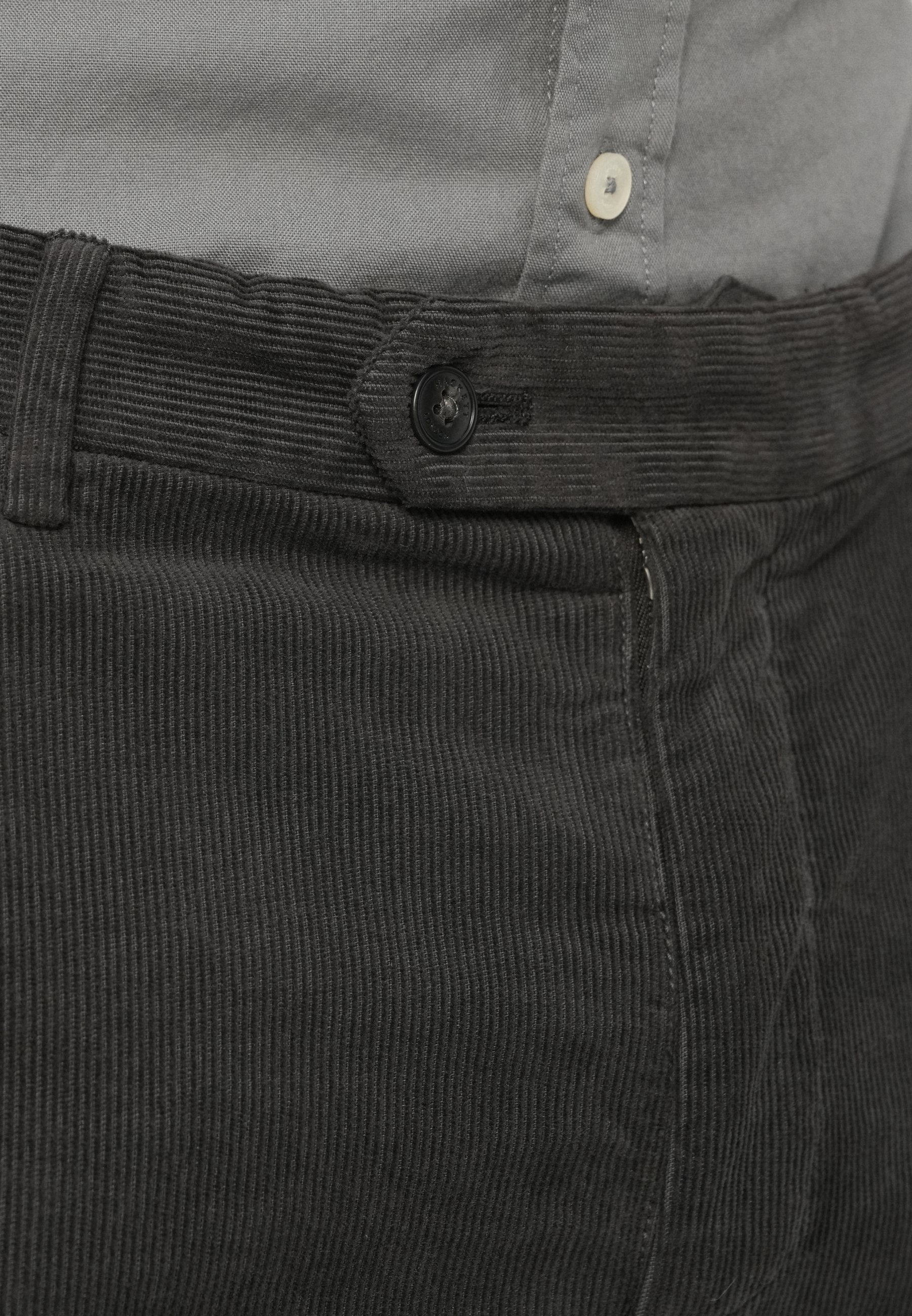 Hackett London