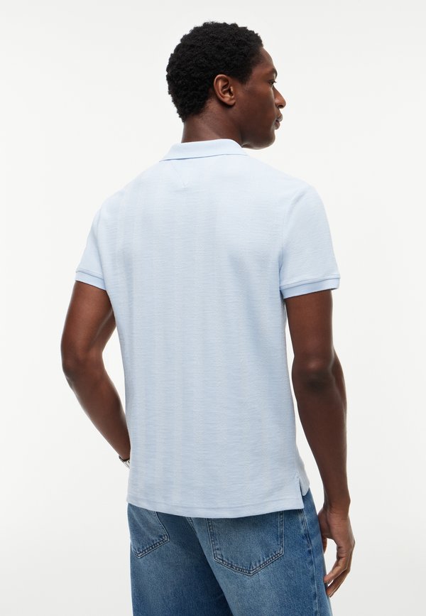 Tommy Hilfiger VERTICAL TONAL STRIPE REG POLO - ELEVATED ESSENTIALS