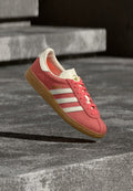 adidas Originals MUENCHEN - Trainers - semi flash red/off white