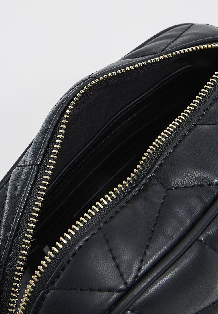 Valentino Bags MAMBA