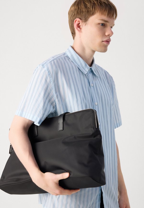 Calvin Klein TEXTURED EASY SHIRT