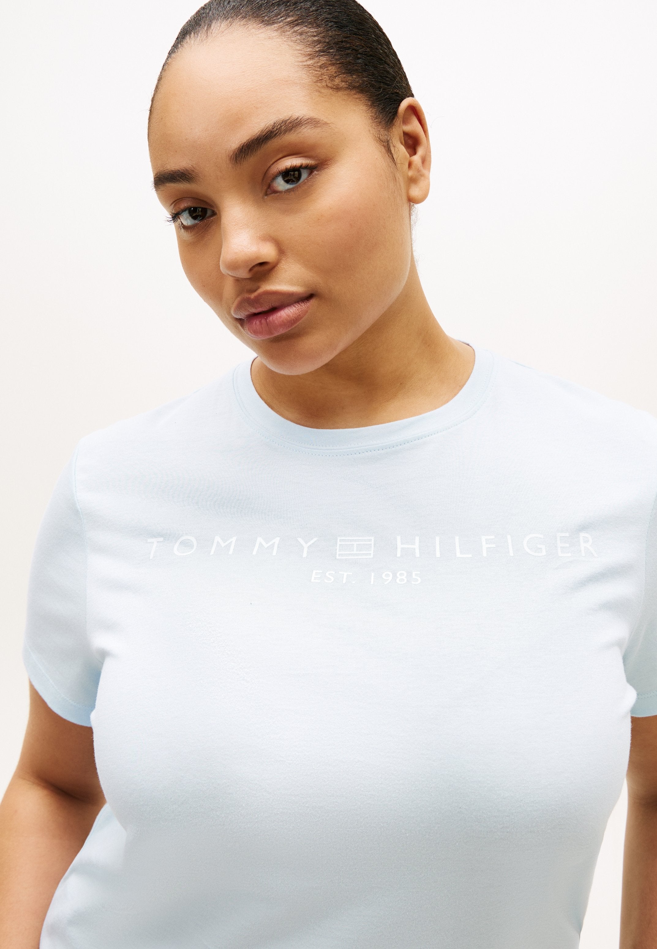 CURVE LOGO JERSEY CREW NECK T-SHIRT Media 5