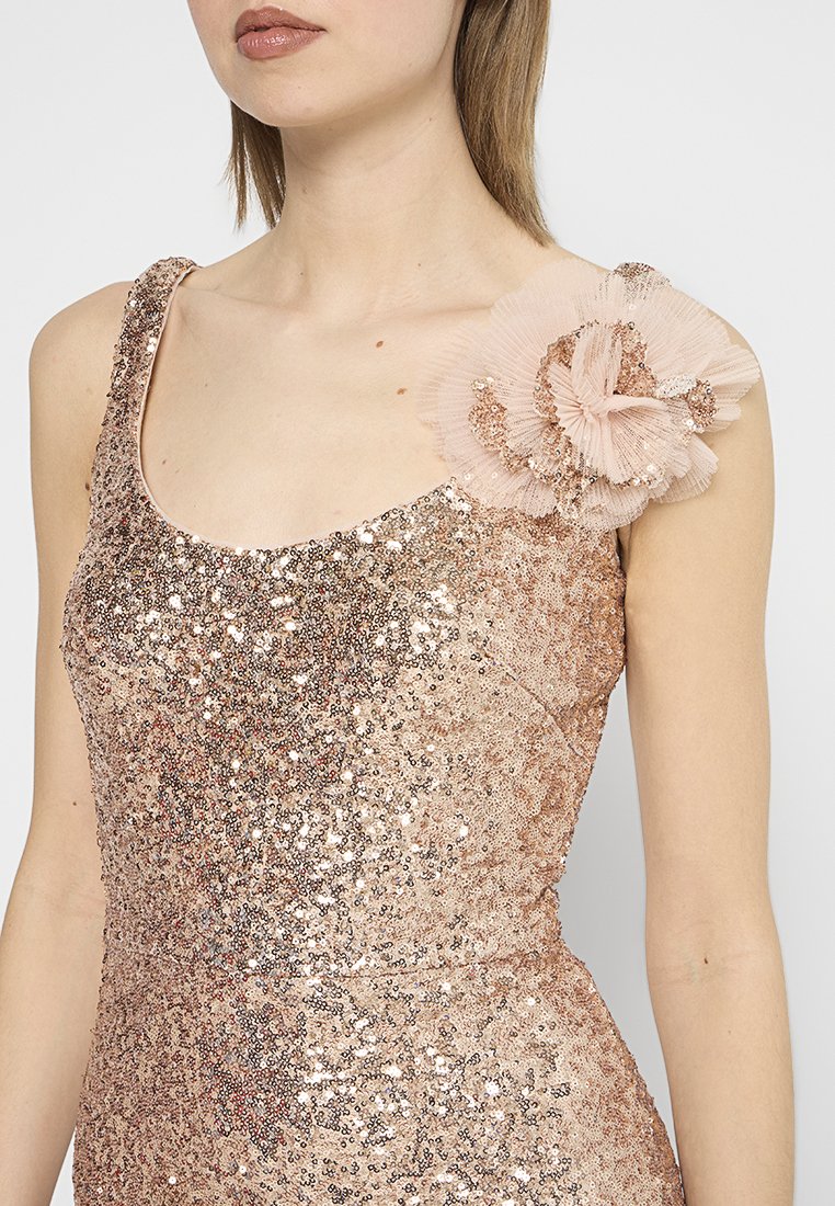 Pronovias LAKME