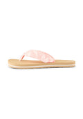 Rosa Flip-Flop mit Blumenmuster, gepolstertem Stoffriemen und tannfarbenem Gummisohlen mit einer weißen Akzentlinie. Flaches Design.
