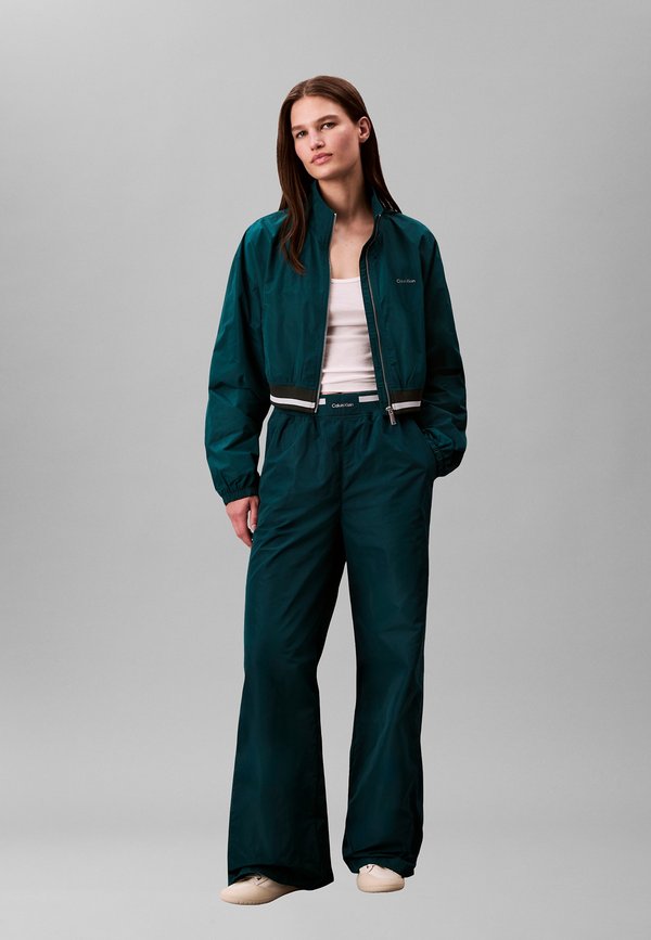 Calvin Klein Jeans LOGO WAISTBAND  - Trousers - maya blue