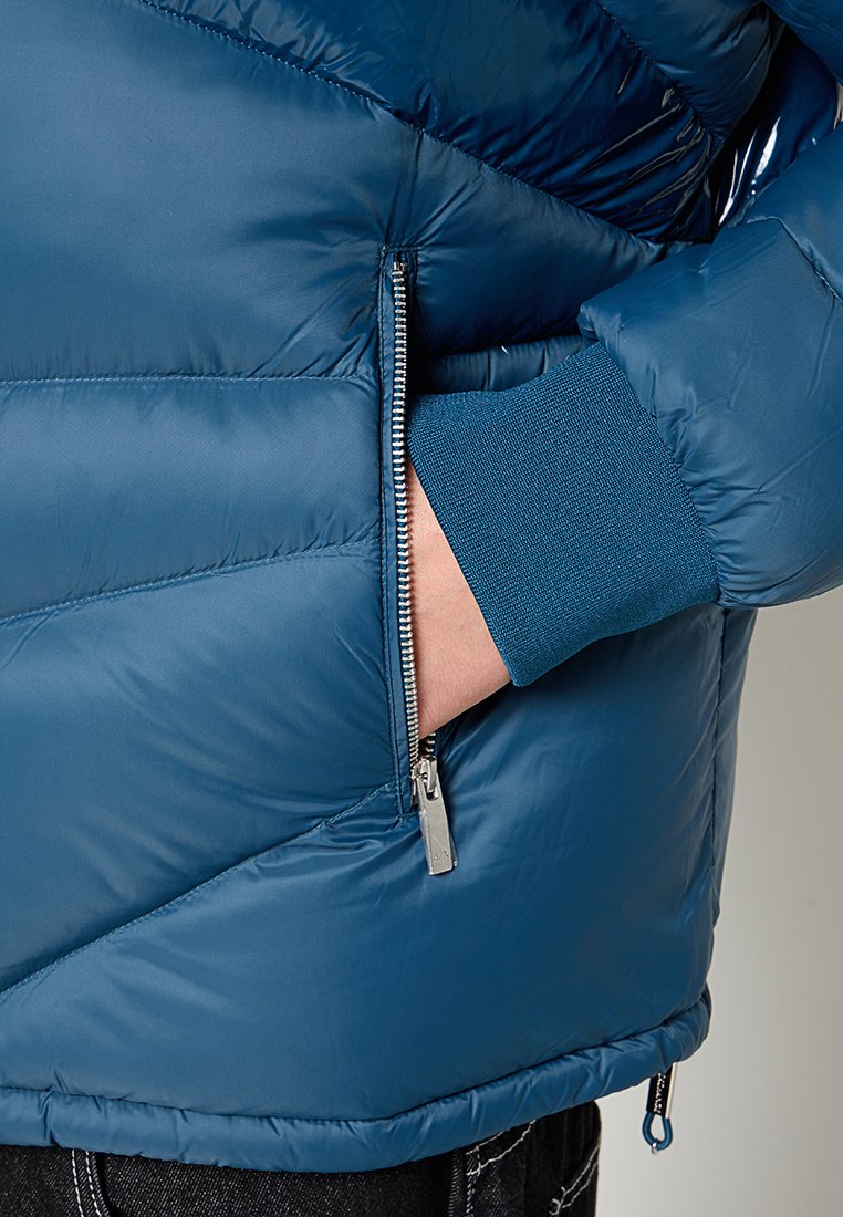Armani Exchange Daunenjacke Media 6