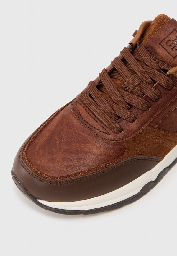 Marc O'Polo PETER 11