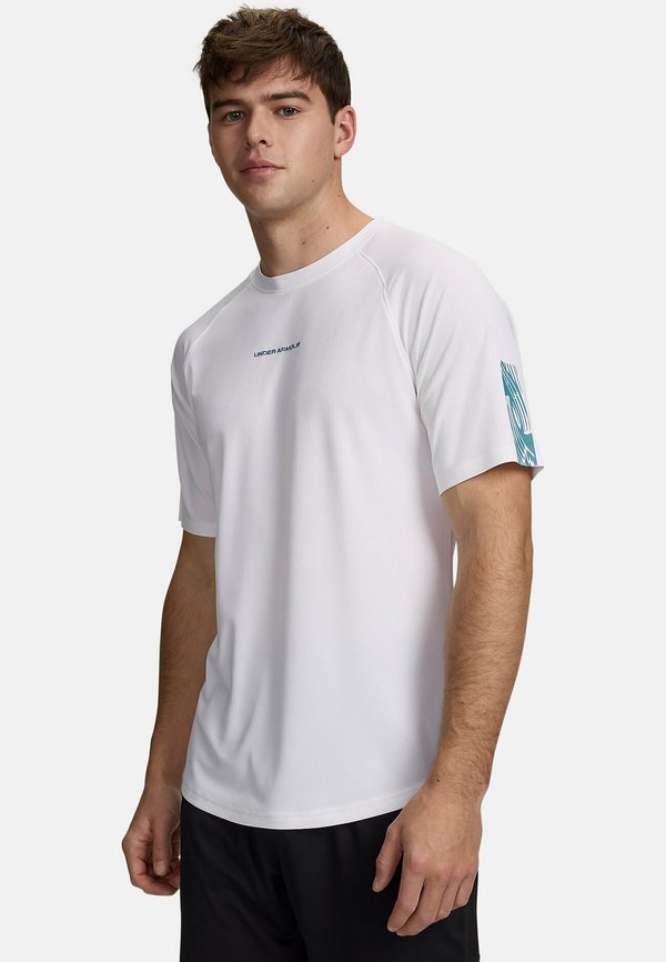 Under Armour CHALLENGER ELITE - Sports T-shirt - white