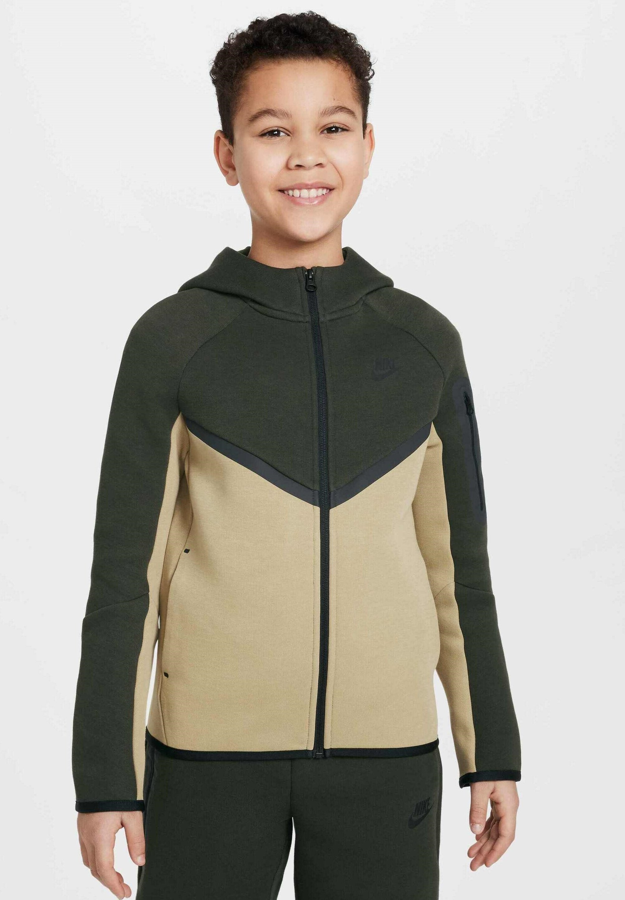 Nike Sportswear
