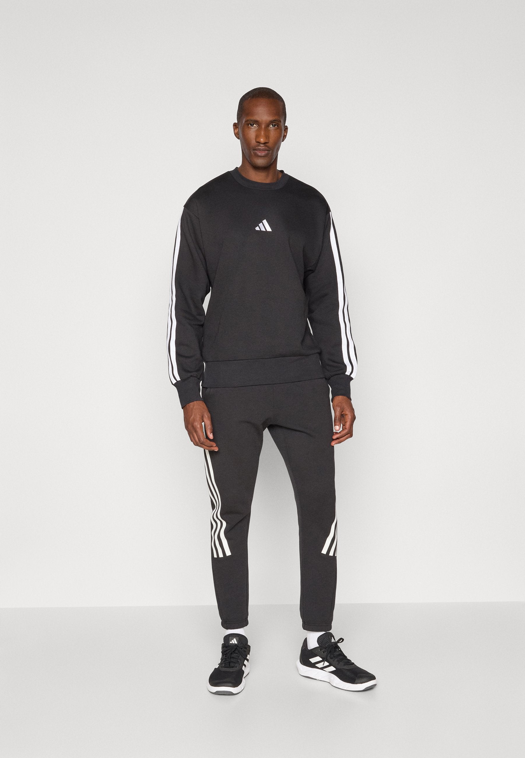 adidas Sportswear ESSENTIALS THREE STRIPES FLEECE