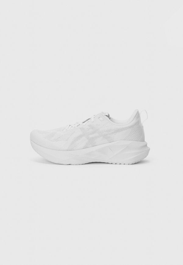 ASICS NOVABLAST 5