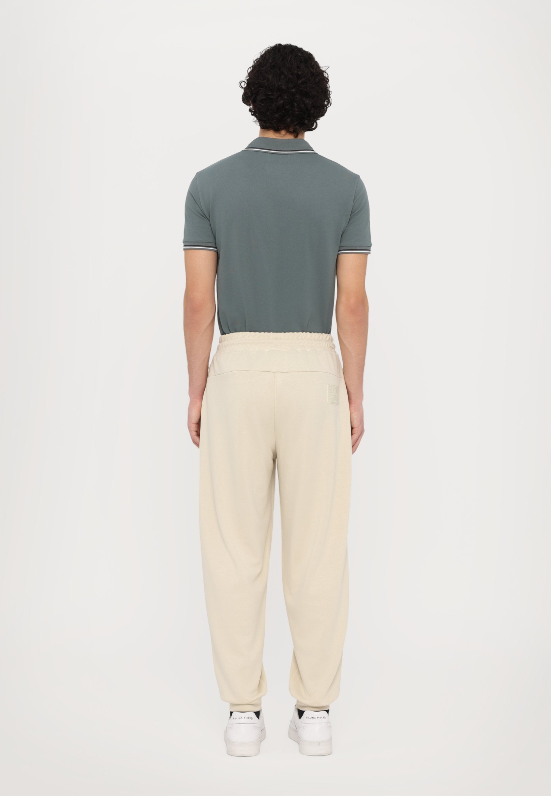 TROUSER UNISEX Media 4