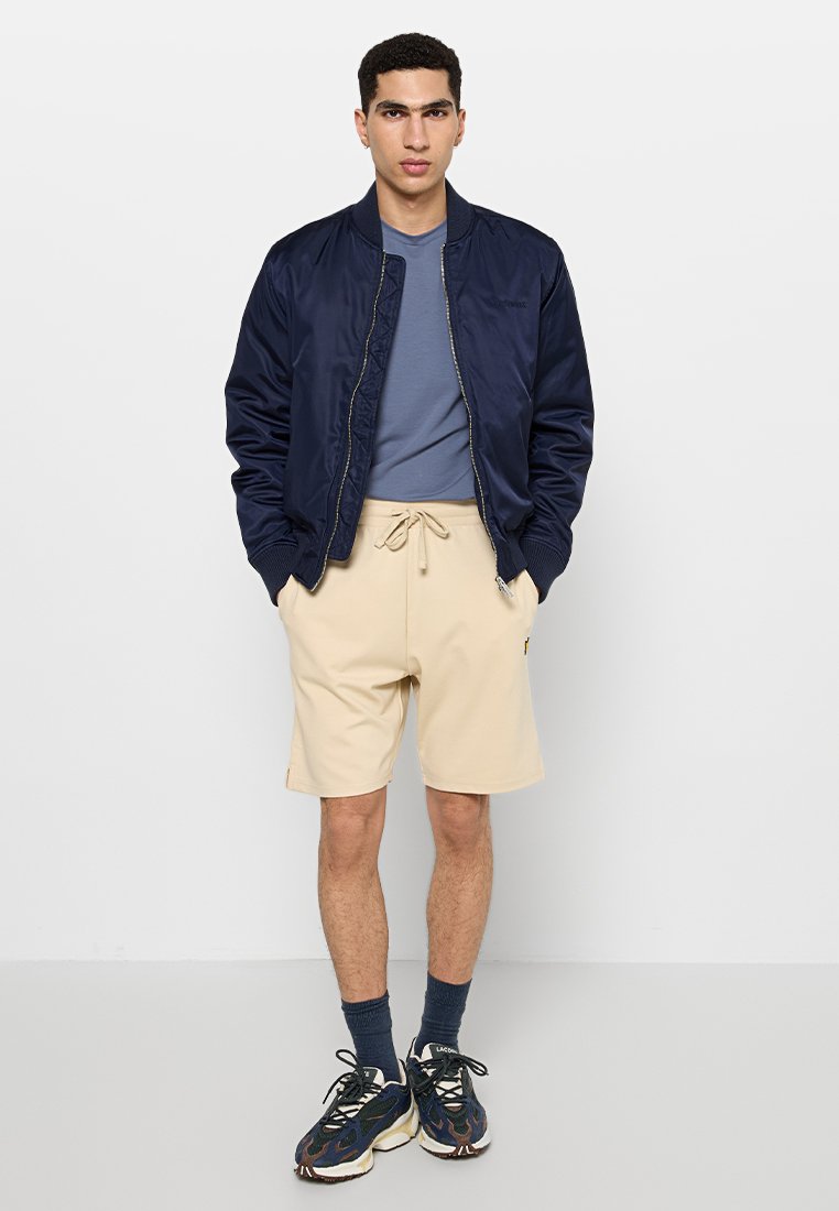 Lyle & Scott