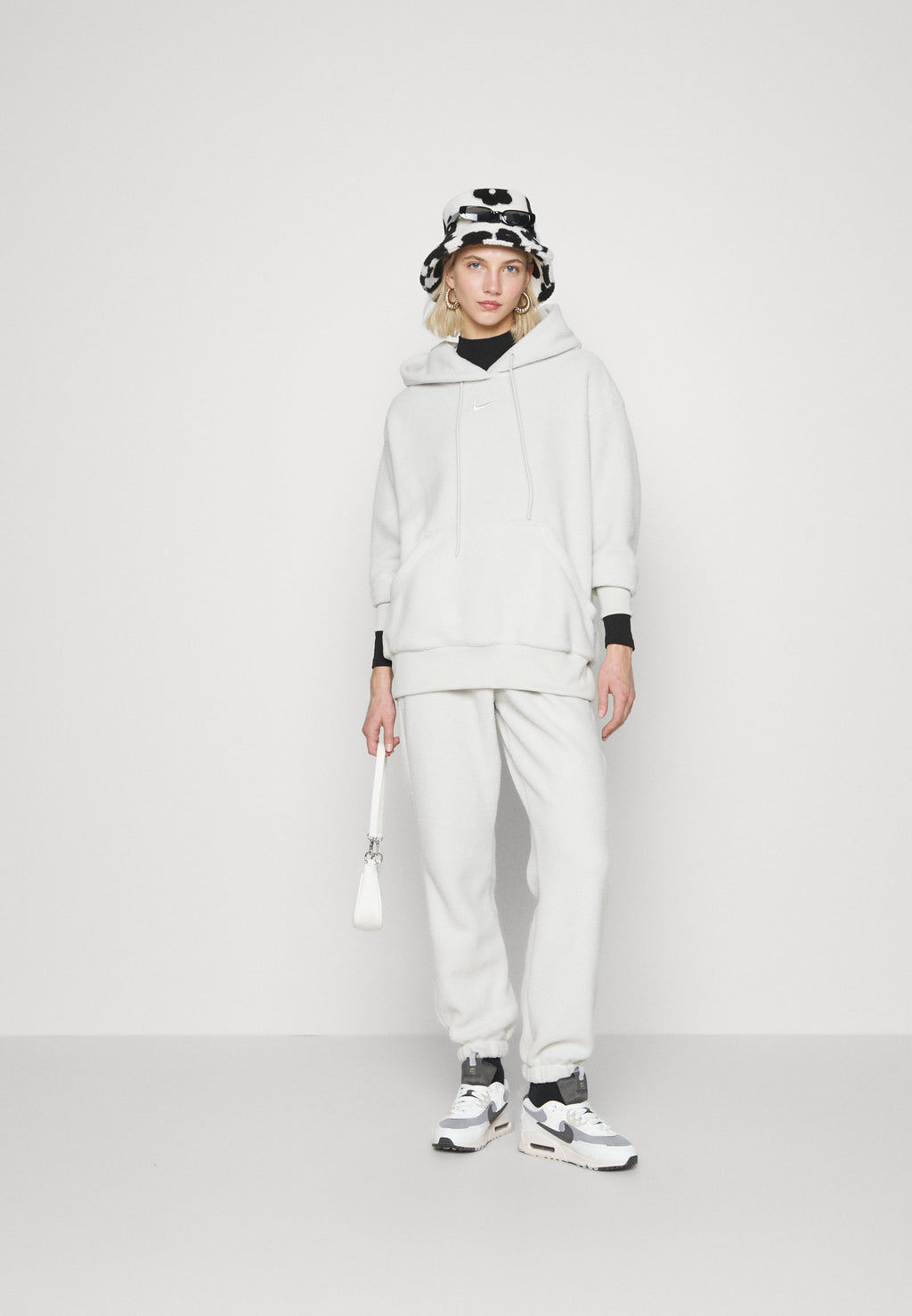 Nike Sportswear HOODIE