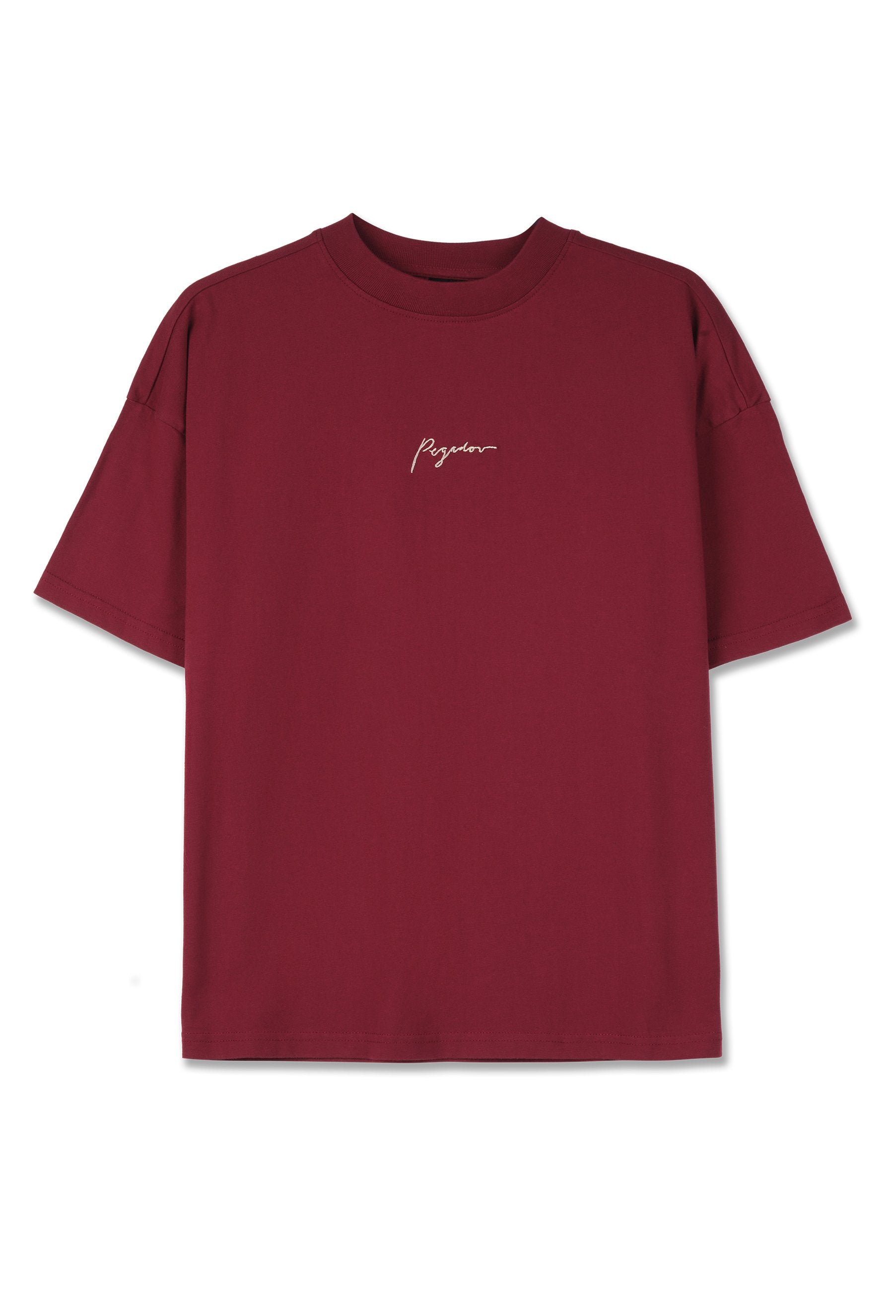 Burgunderfarbendes Baumwoll-T-Shirt mit kurzen Ärmeln und Rundhalsausschnitt. Mit einem kleinen weißen grafischen Text auf der Brust. Schlichtes Design, lässige Passform.