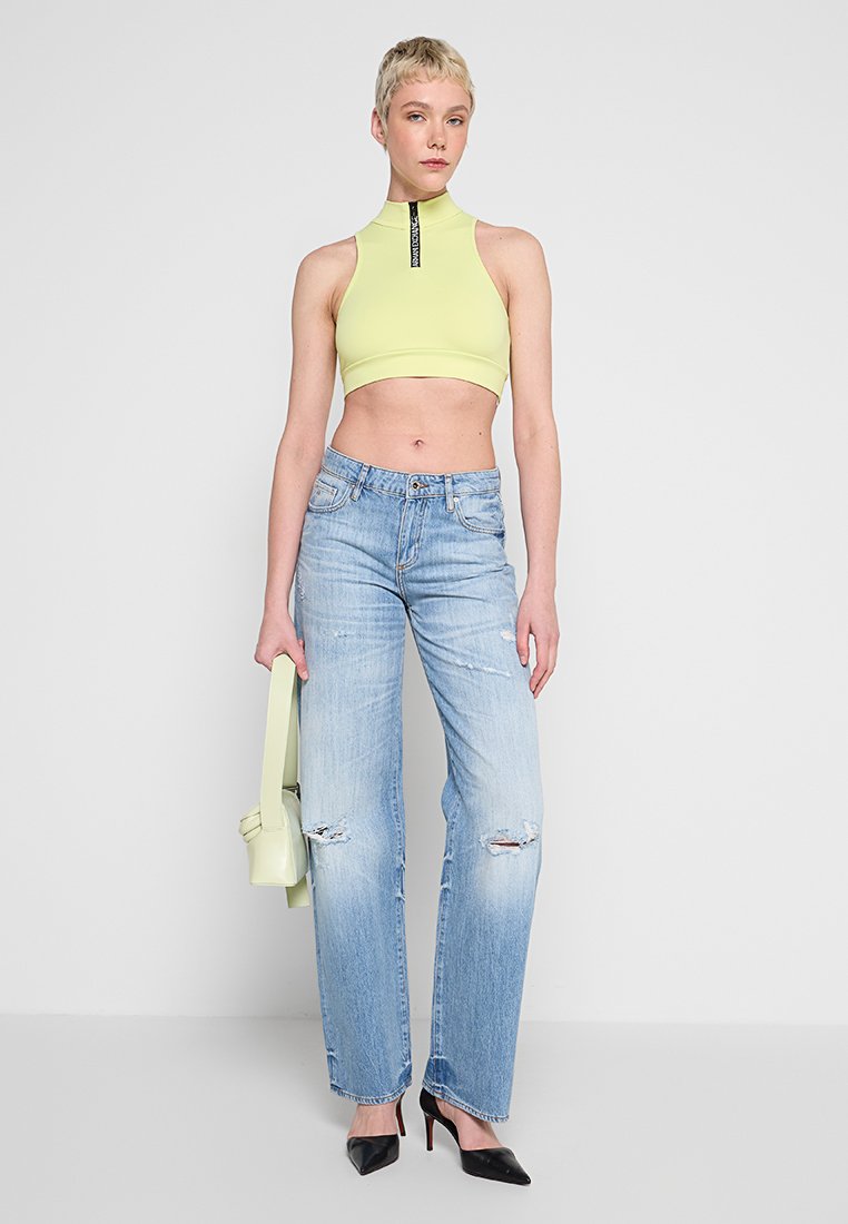 Armani Exchange Jeans Relaxed Fit Media 2