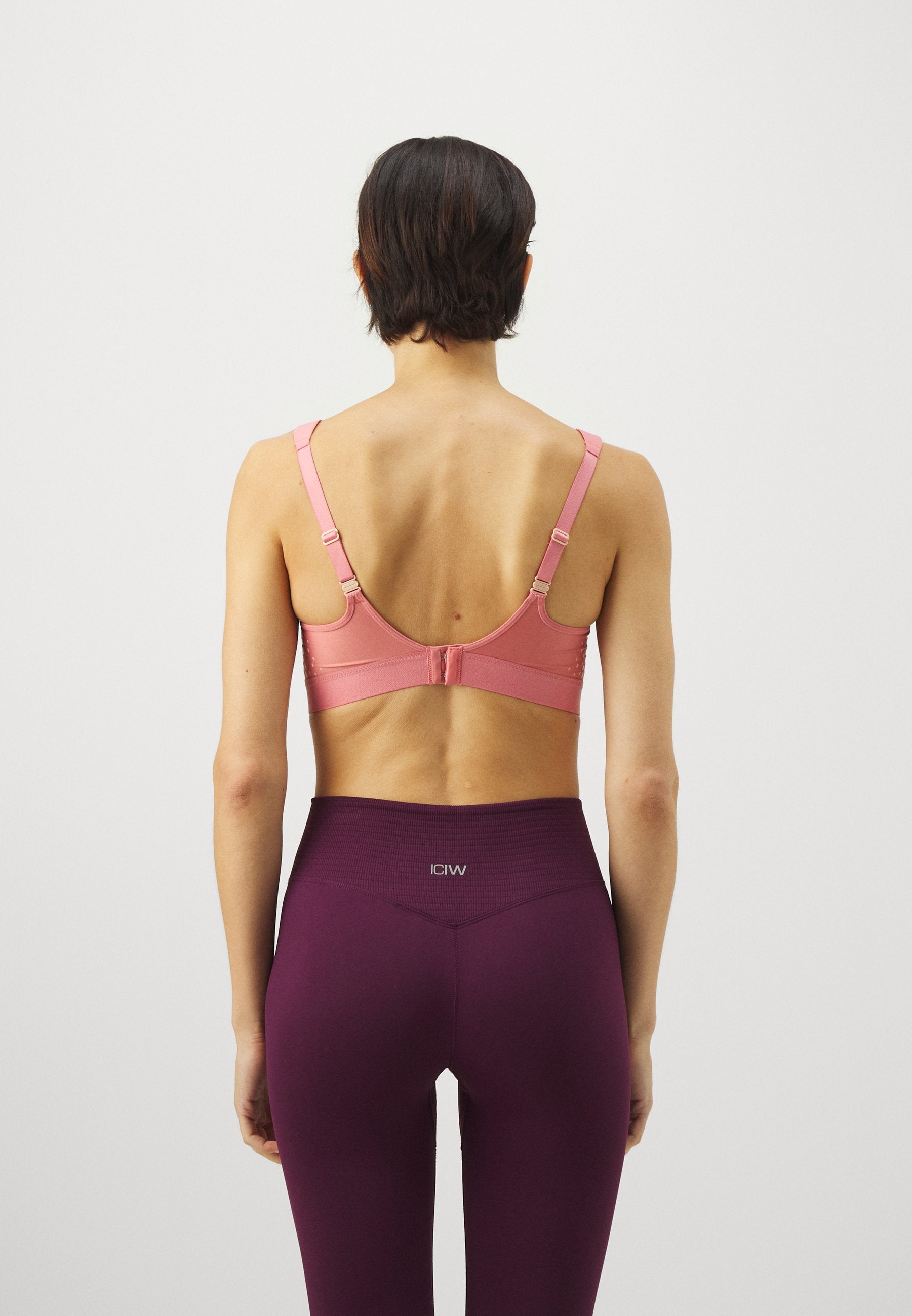 triaction by Triumph EXTREME LITE
