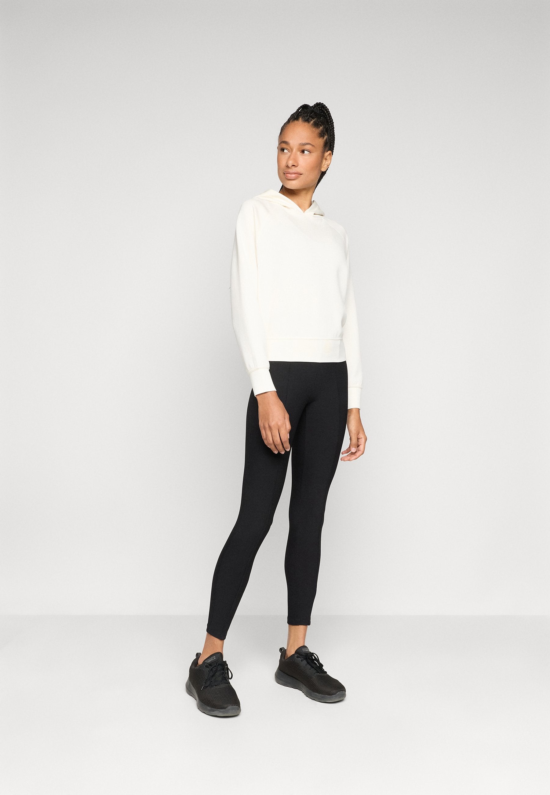4F SWEATSHIRT