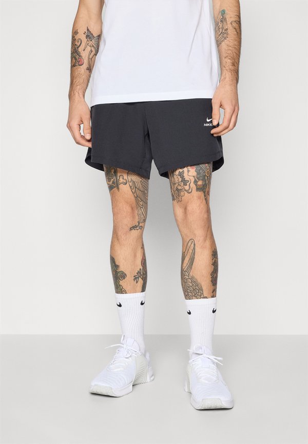 Nike Performance SHORT - Sports shorts - black/white