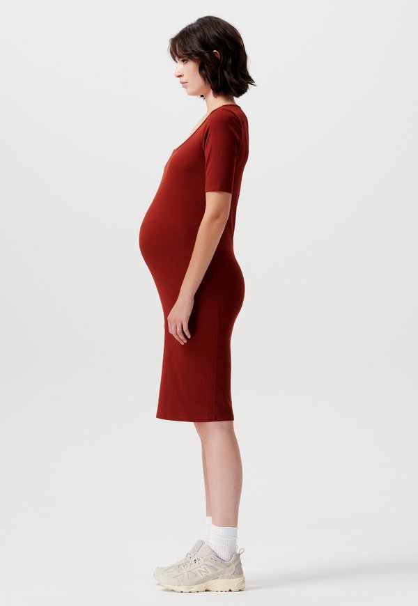 Supermom FELTON