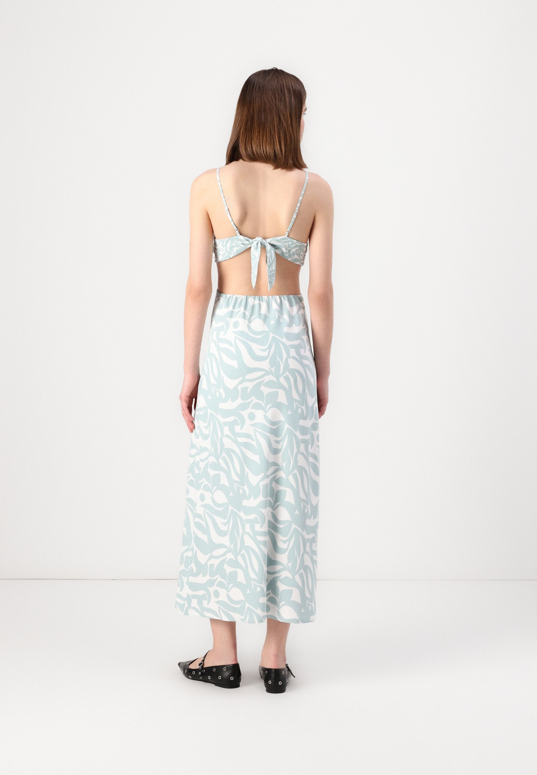Abercrombie & Fitch The A&F Julia Slip Cutout Maxi Dress