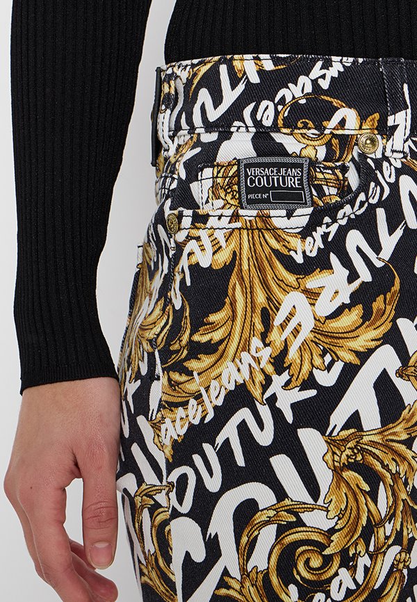 Versace Jeans Couture
