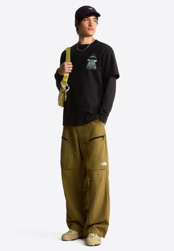 The North Face MOUNTAIN PLAY SHORT SLEEVE TEE-GRAPHIC