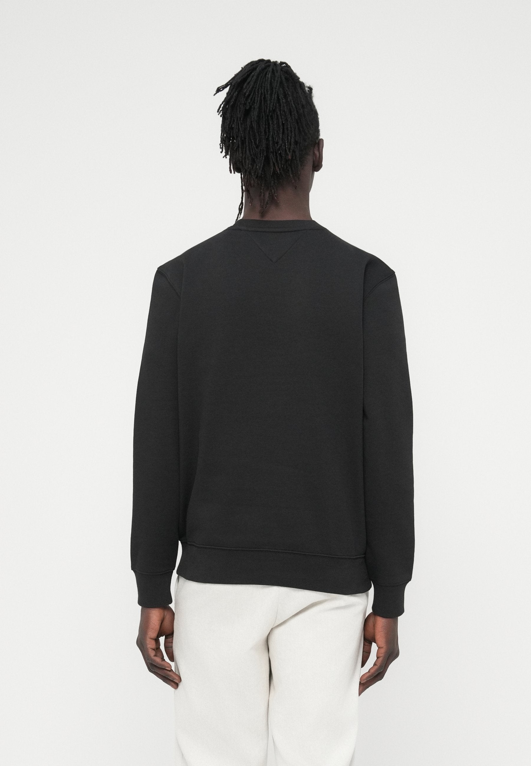 FLAG EMBROIDERY FLEX FLEECE SWEATSHIRT Media 4
