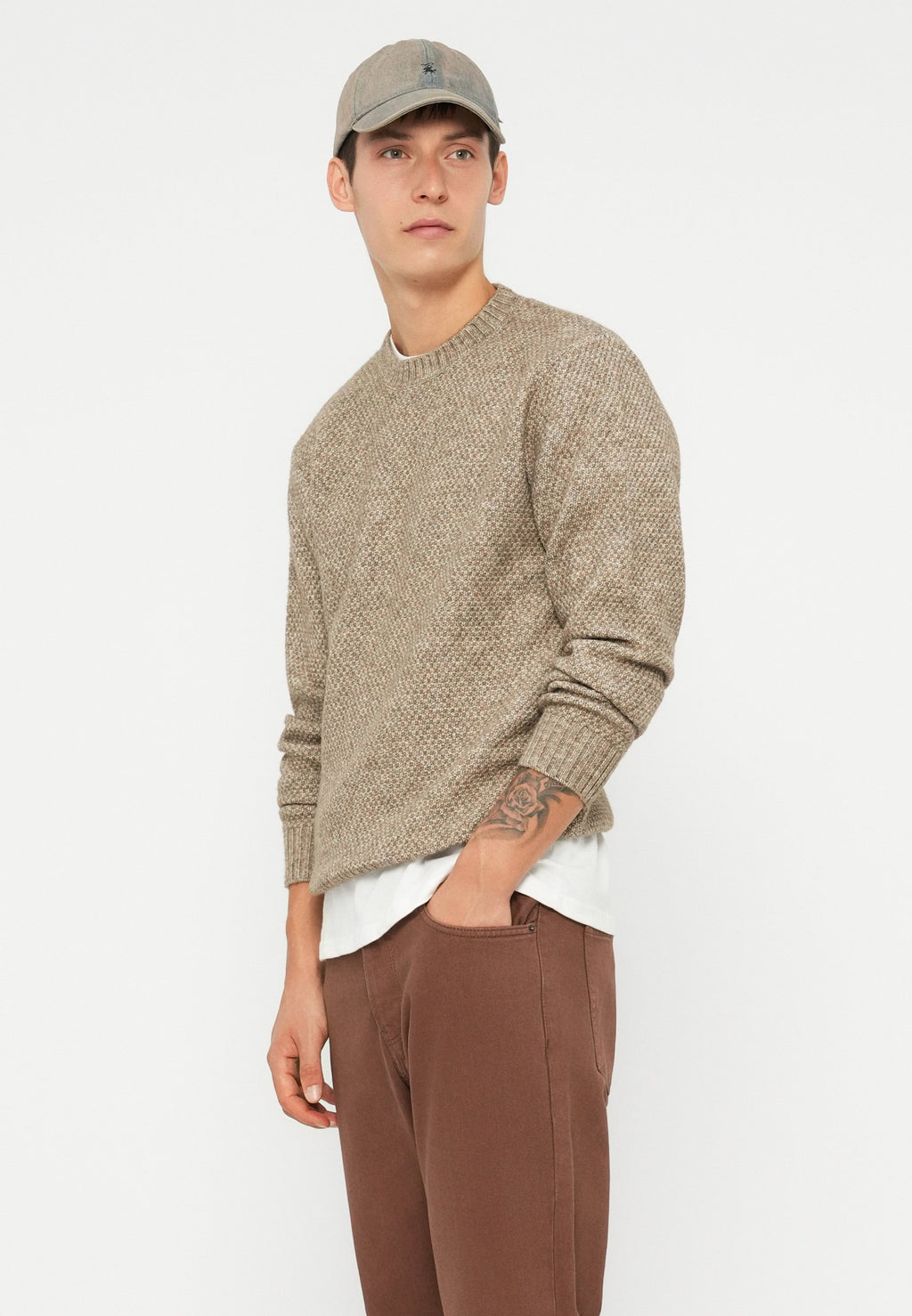 ONSEDGE STRAIGHT BROWN Media 5