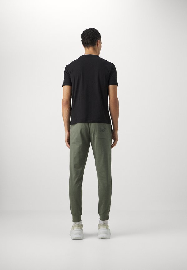 EA7 Emporio Armani