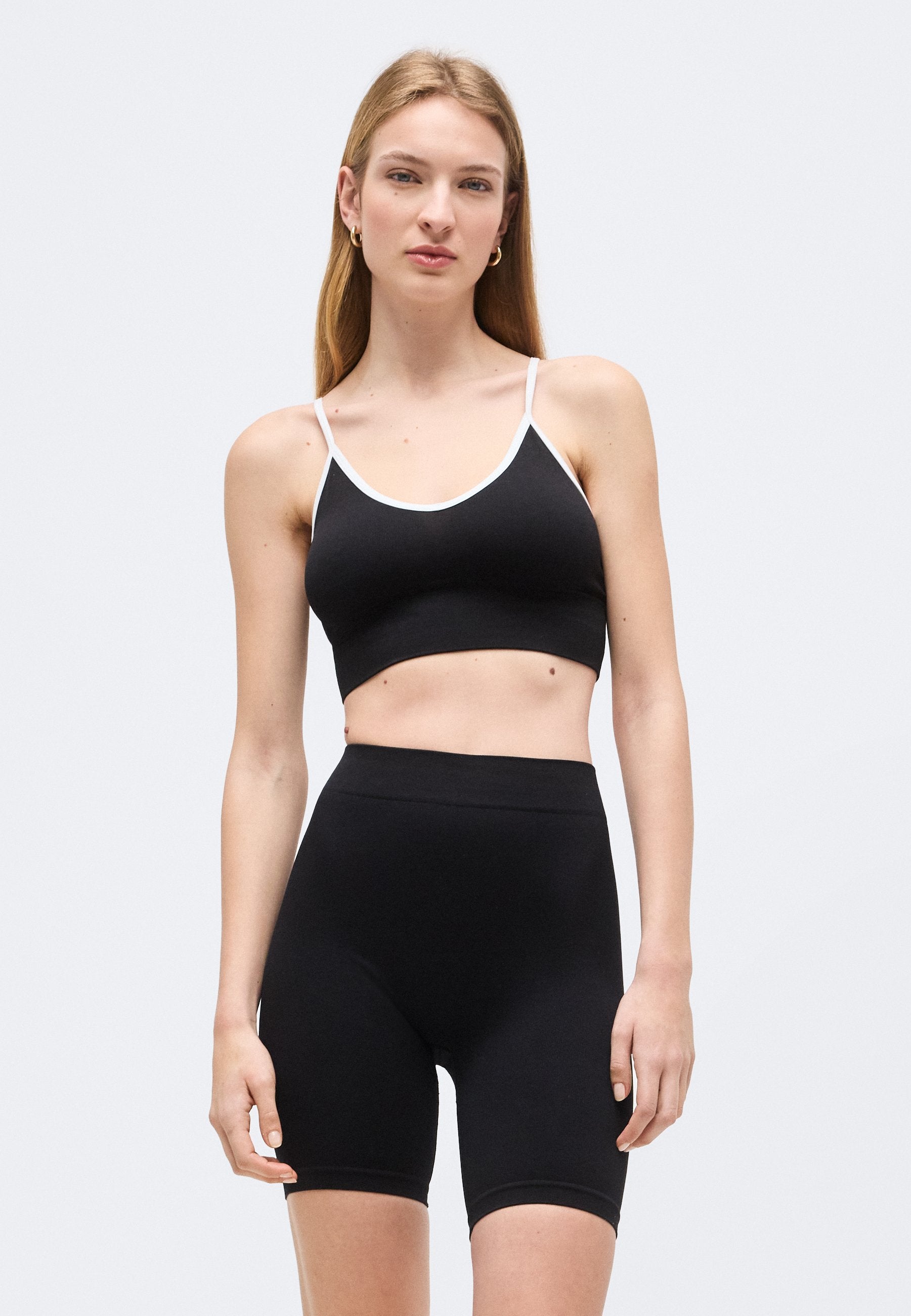 ONLY ONLJUNGLE SEAMLESS V NECK