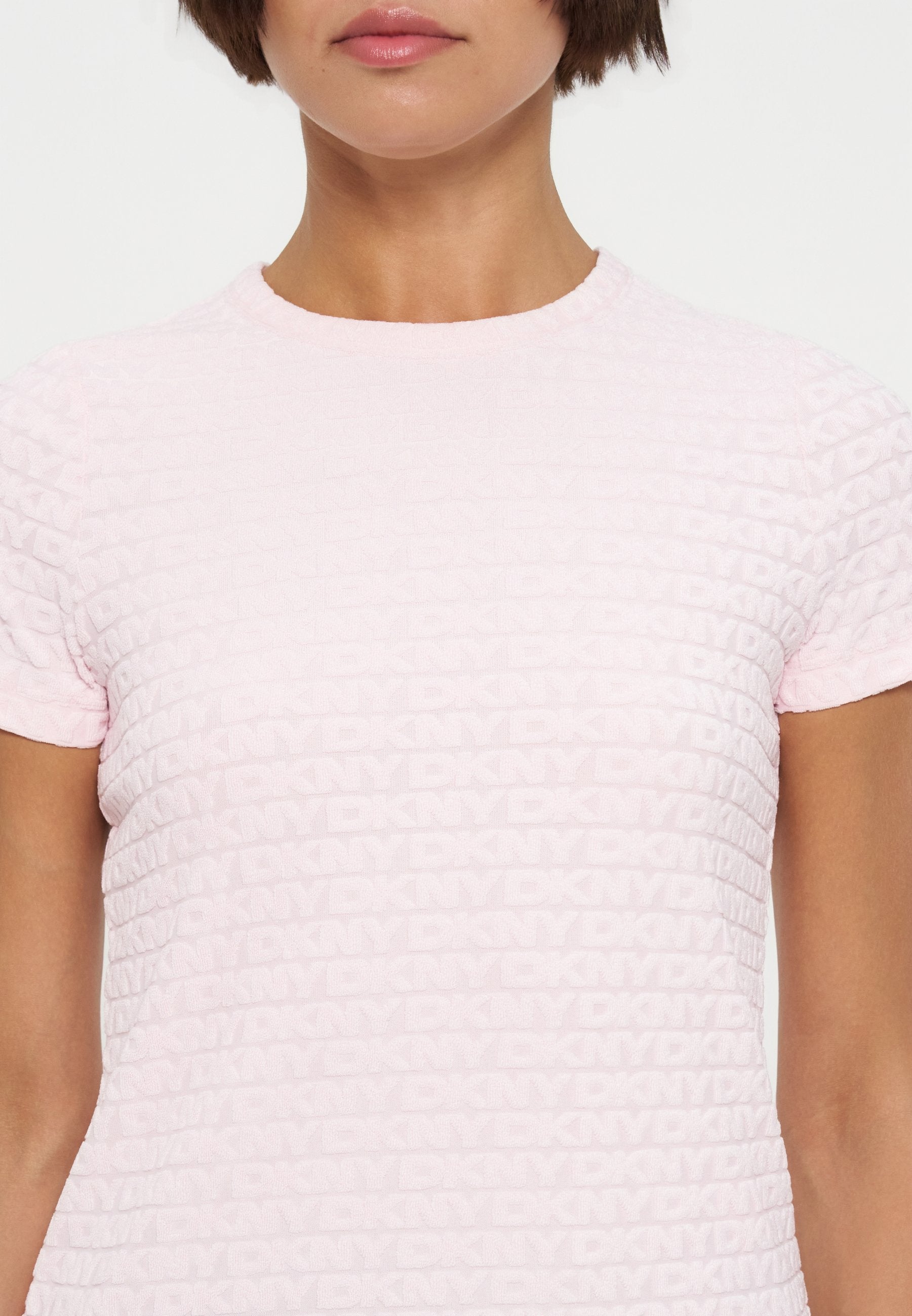 DKNY