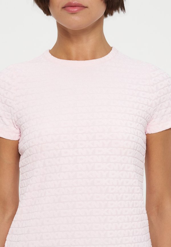 DKNY