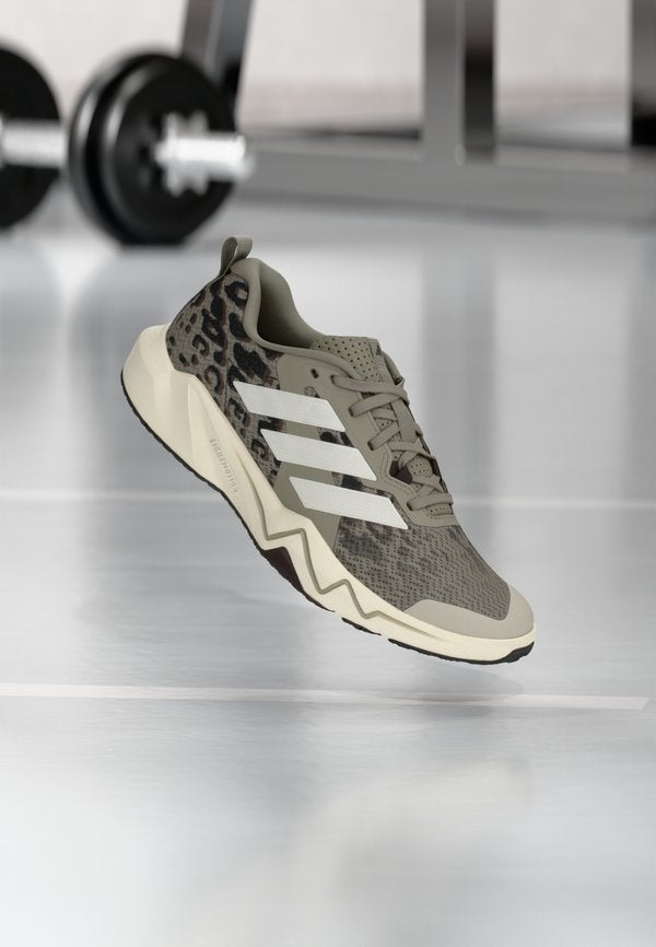 adidas Performance RAPIDMOVE GO - Training shoe - chalk white/putty beige