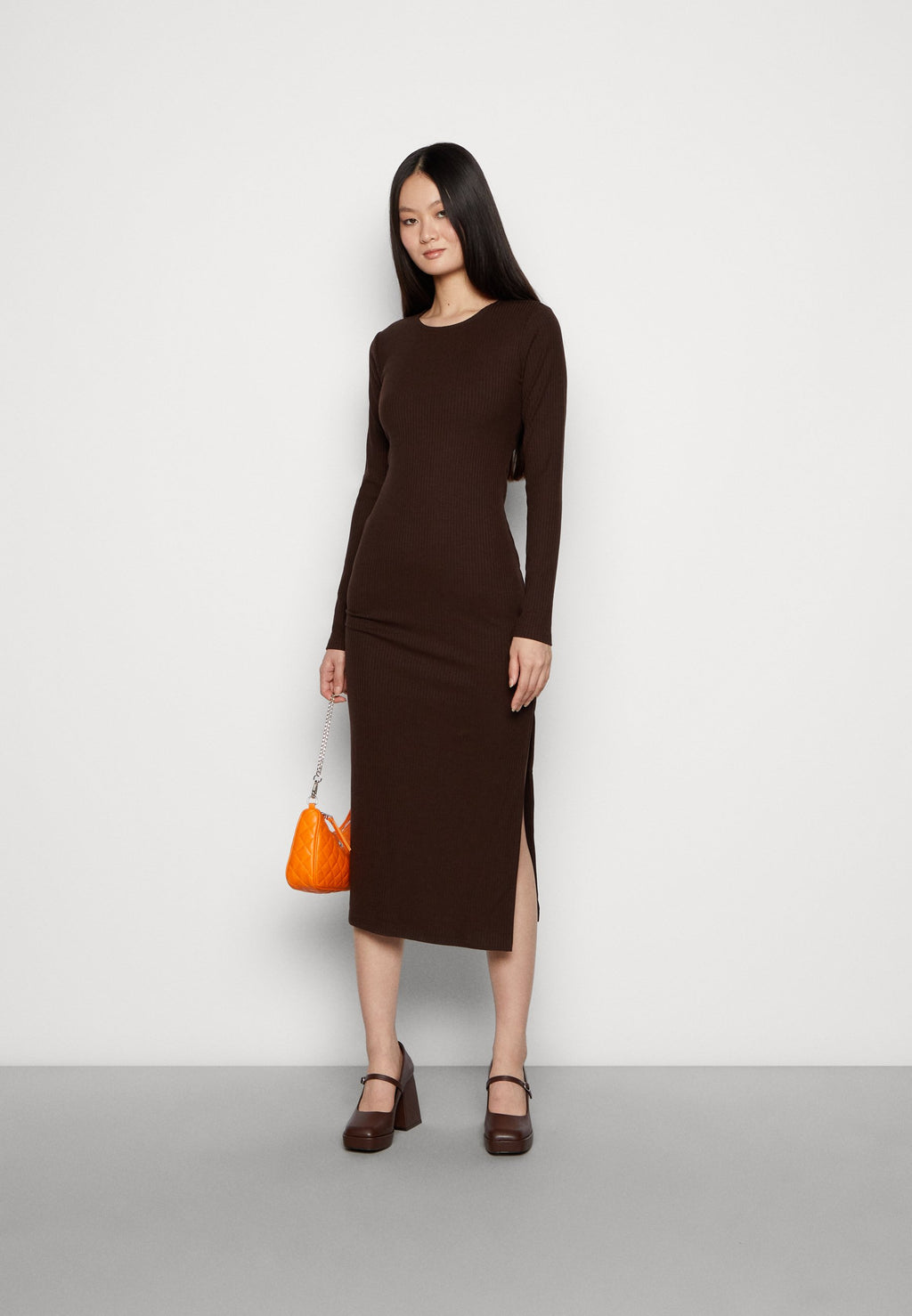 Forever New EMMA TWIST BACK MIDI DRESS