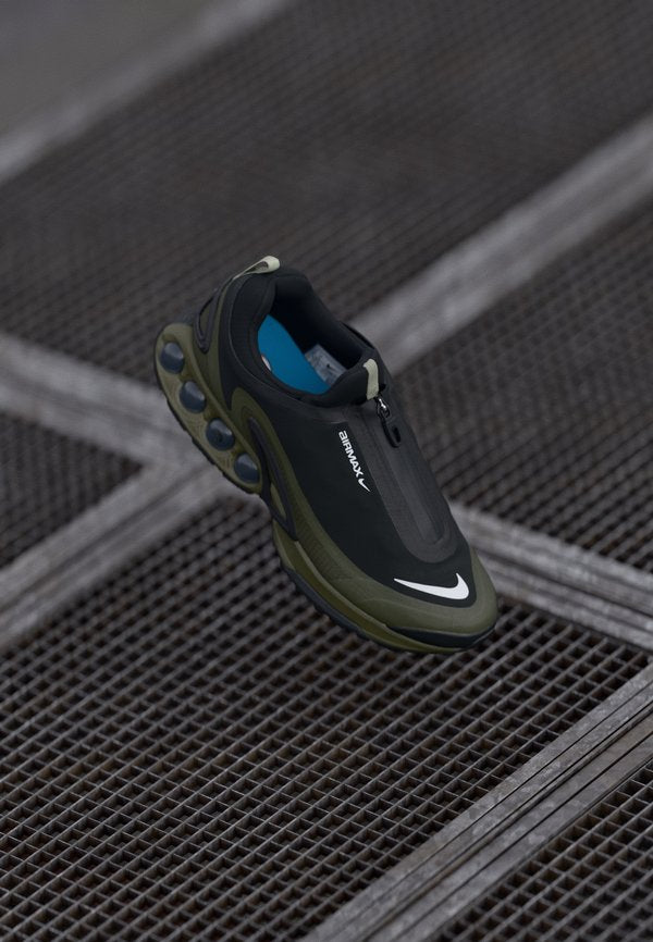 Nike Sportswear AIR MAX  ROAM - Trainers - black/metallic silver-coloured/cargo khaki/stone