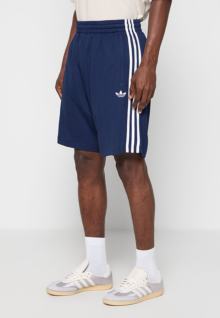 adidas Originals ADICOLOR