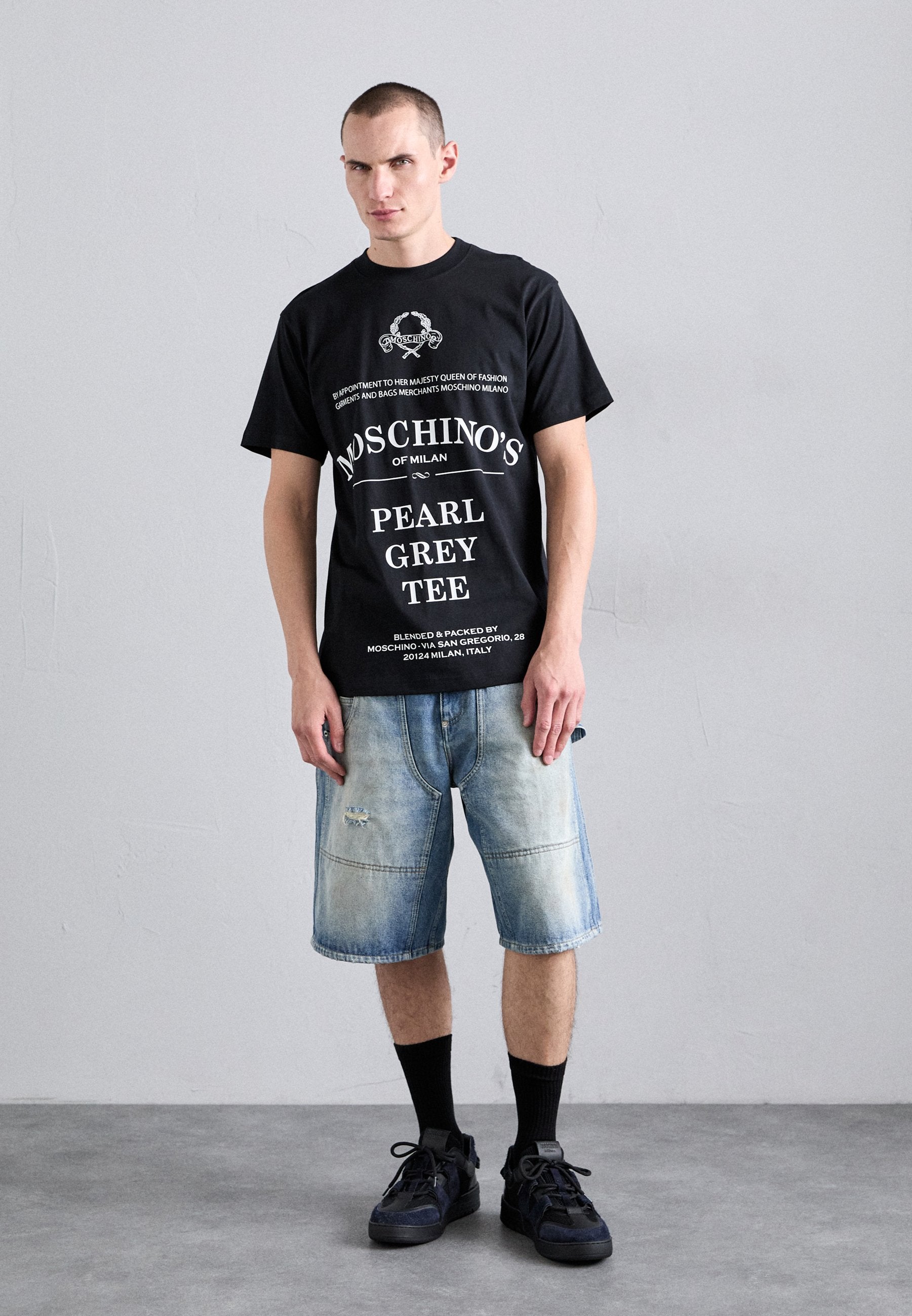 MOSCHINO