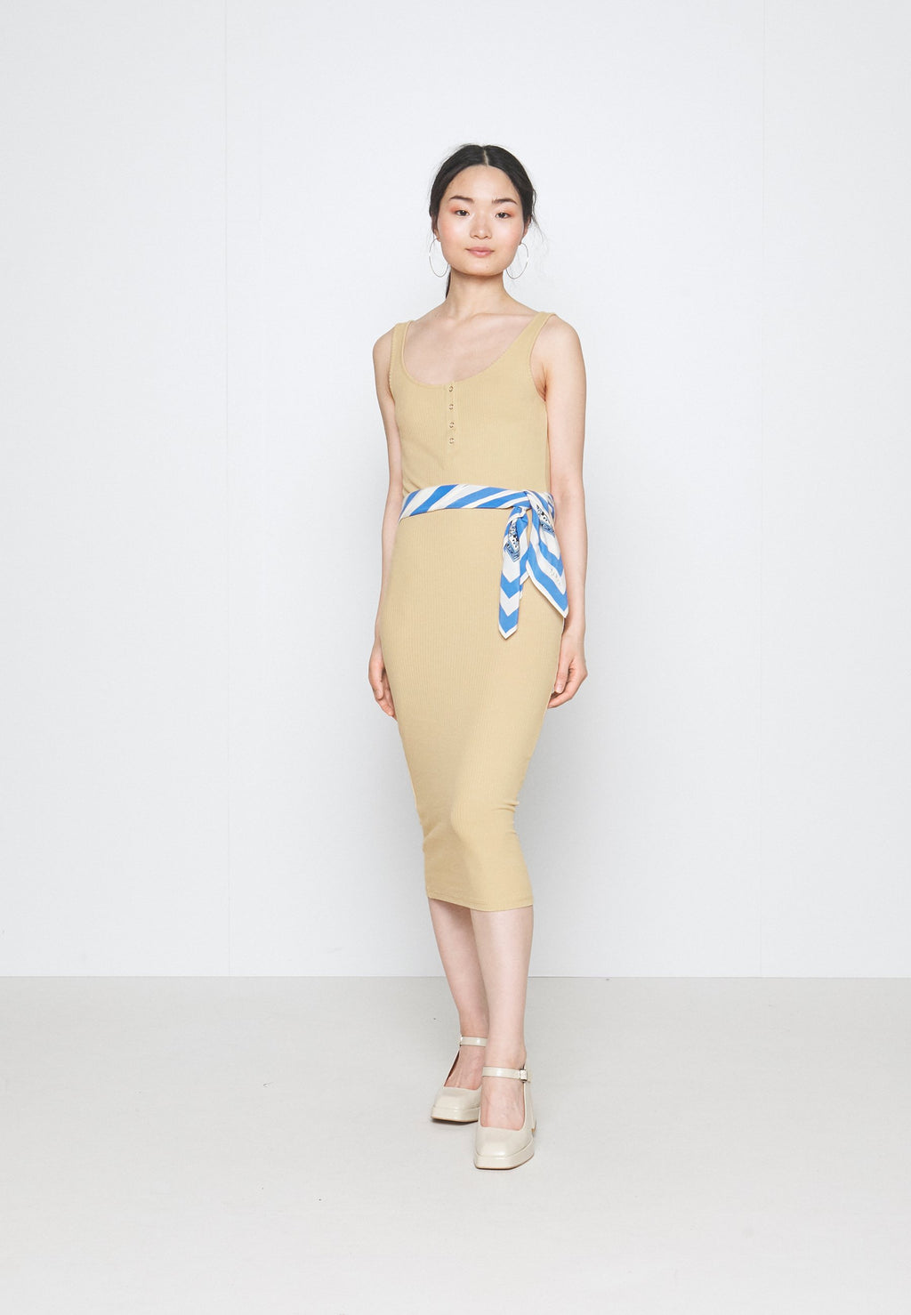 Pieces Petite PCKITTE TANK MIDI DRESS