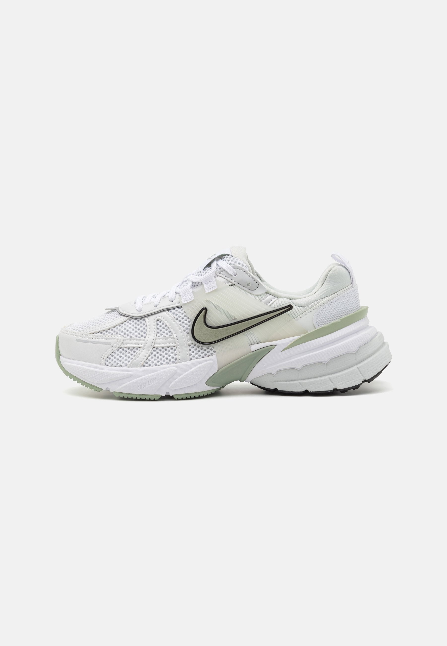 Nike Sportswear V2K RUN