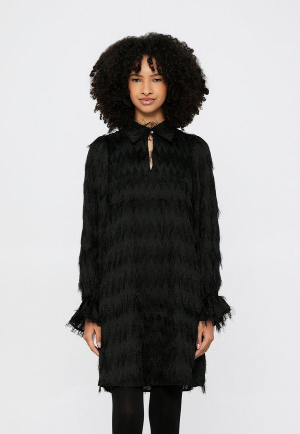 Bruuns Bazaar FRILLY ARMADE DRESS