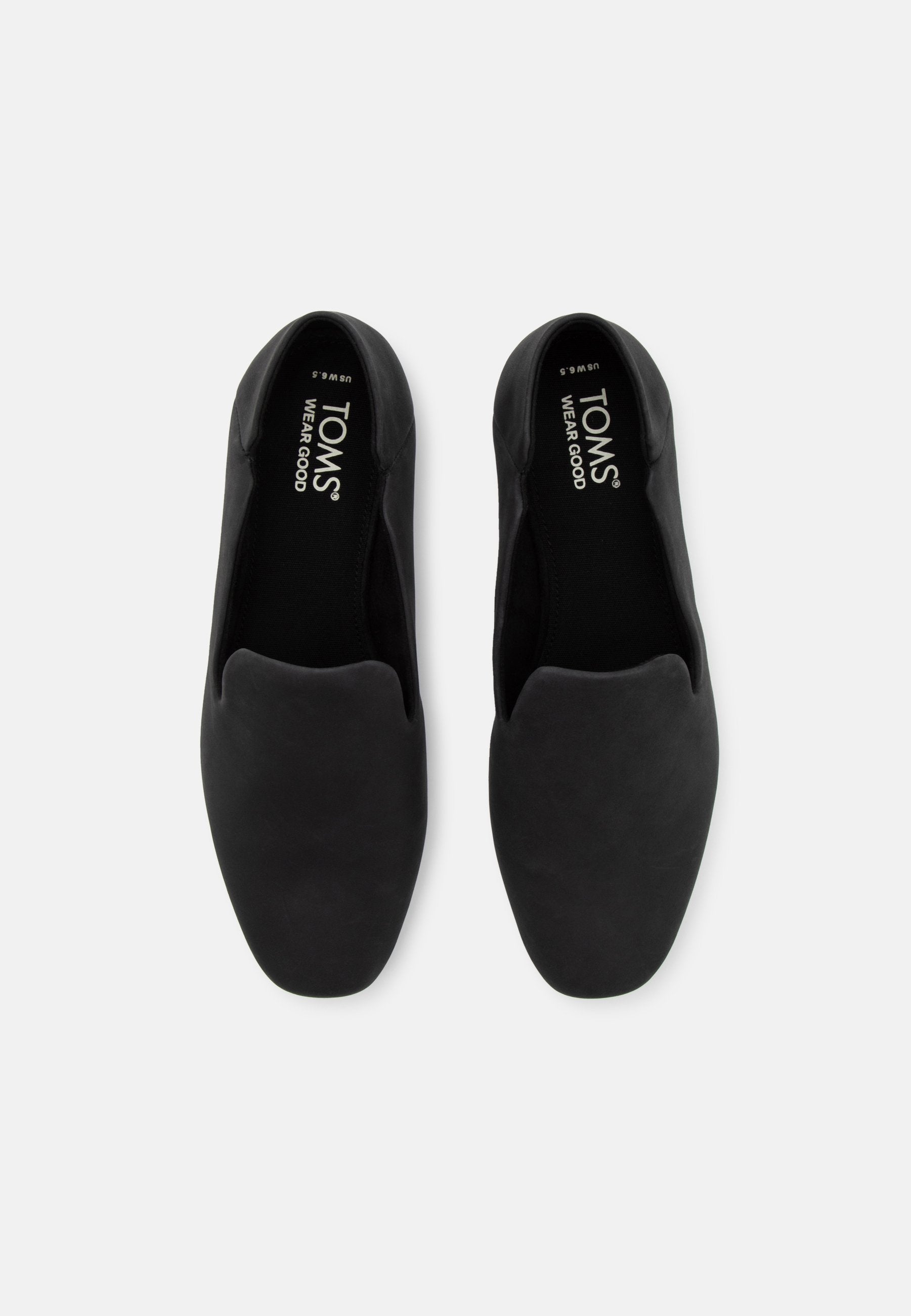 TOMS LARA