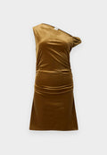 Braunes Samtkleid, ein-schultriges Design, geraffte Details an der Taille, glatte Textur, kurze Länge und enganliegende Silhouette.